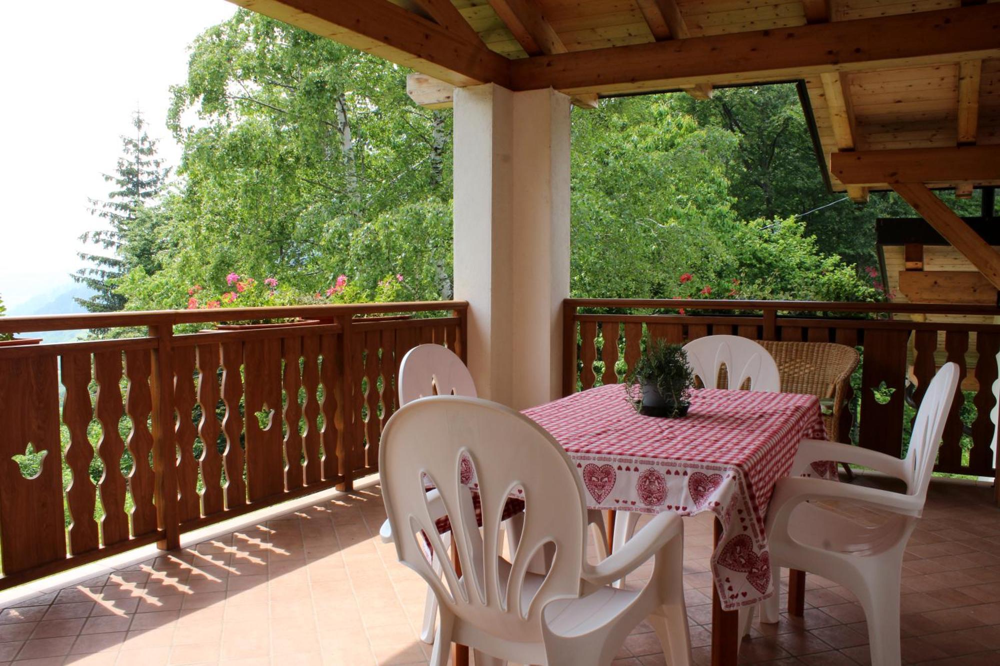 Appartamento Vacanze Bordala Ronzo-Chienis Zewnętrze zdjęcie